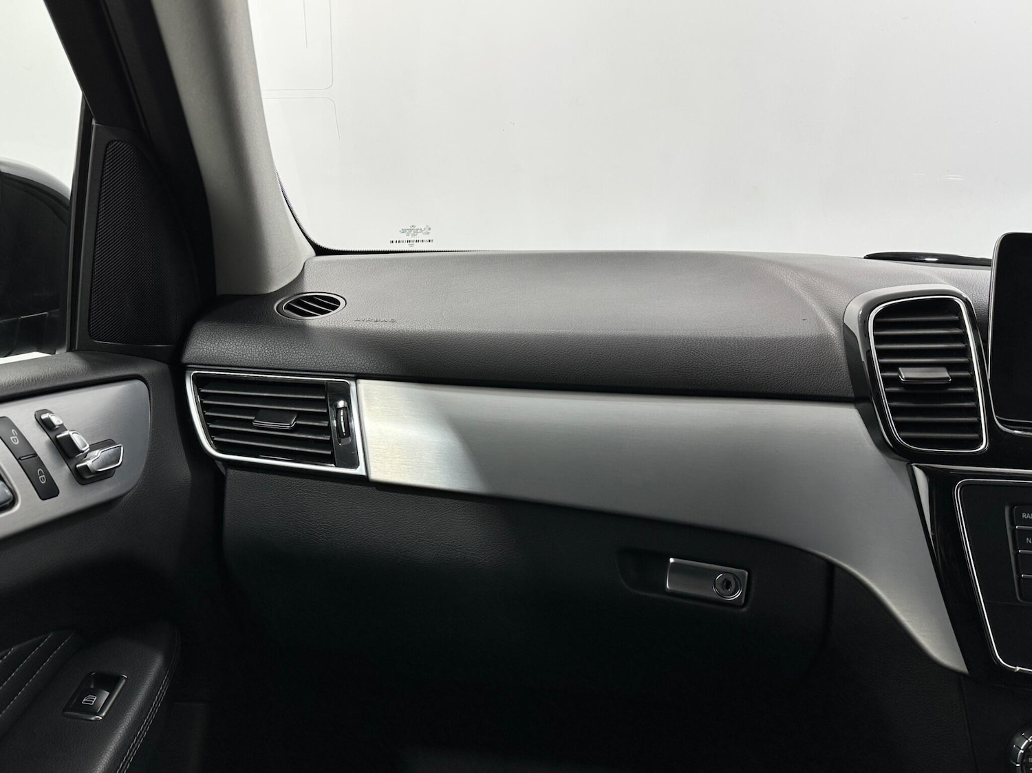 Used Mercedes-Benz GLE for sale - 77753101: Photo 31