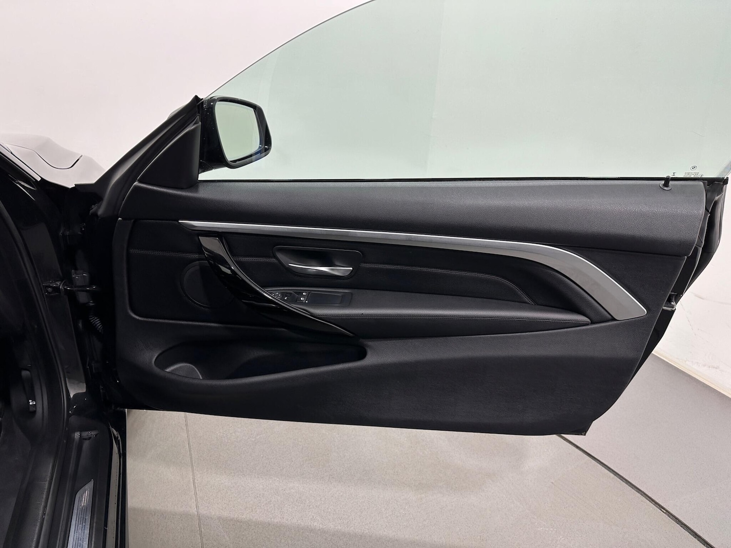 Used BMW 4 Series 2017 for sale - 78046829: Photo 35