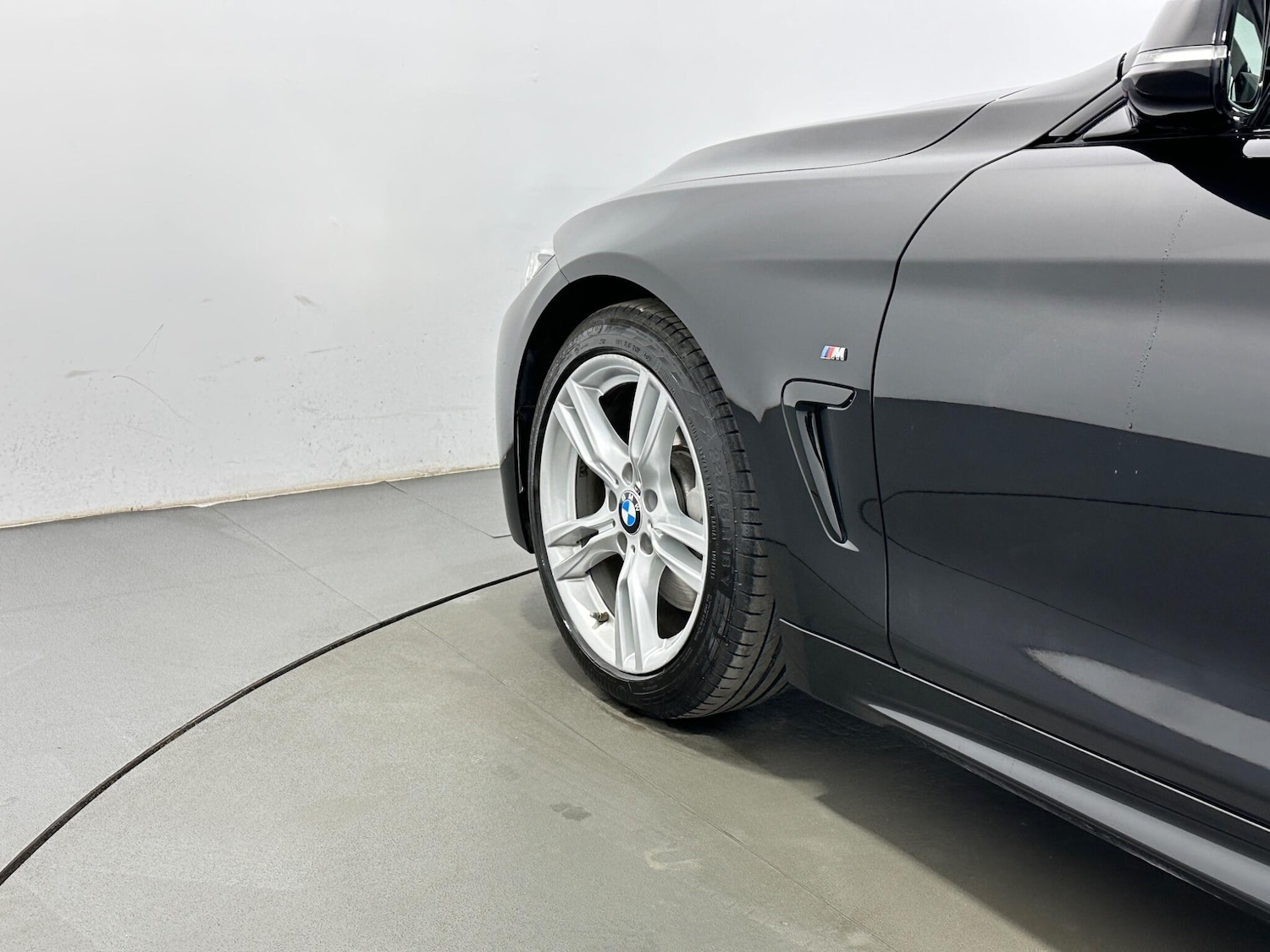 Used BMW 4 Series 2017 for sale - 78046829: Photo 47