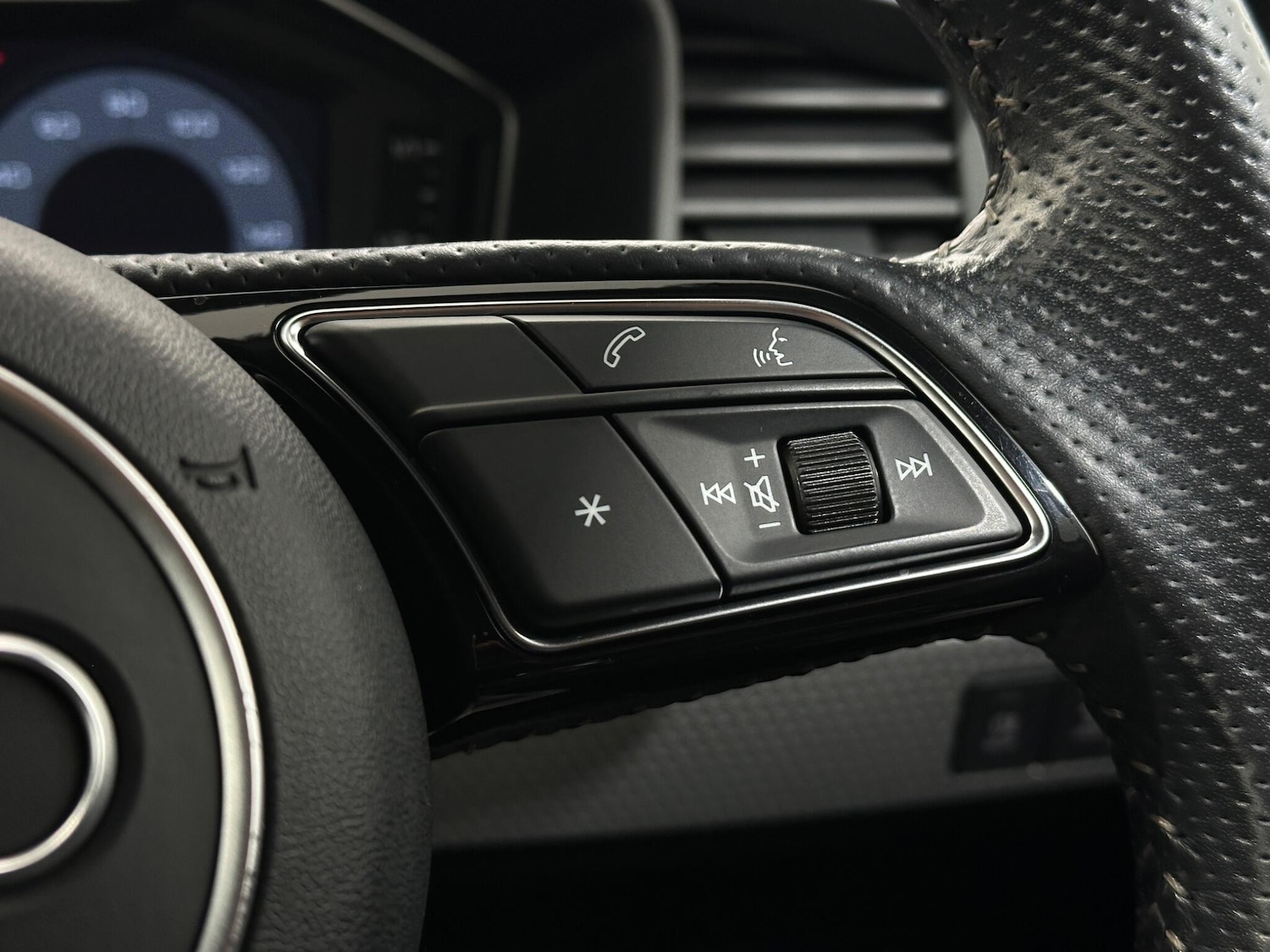 Used Audi A1 for sale - 78135547: Photo 15