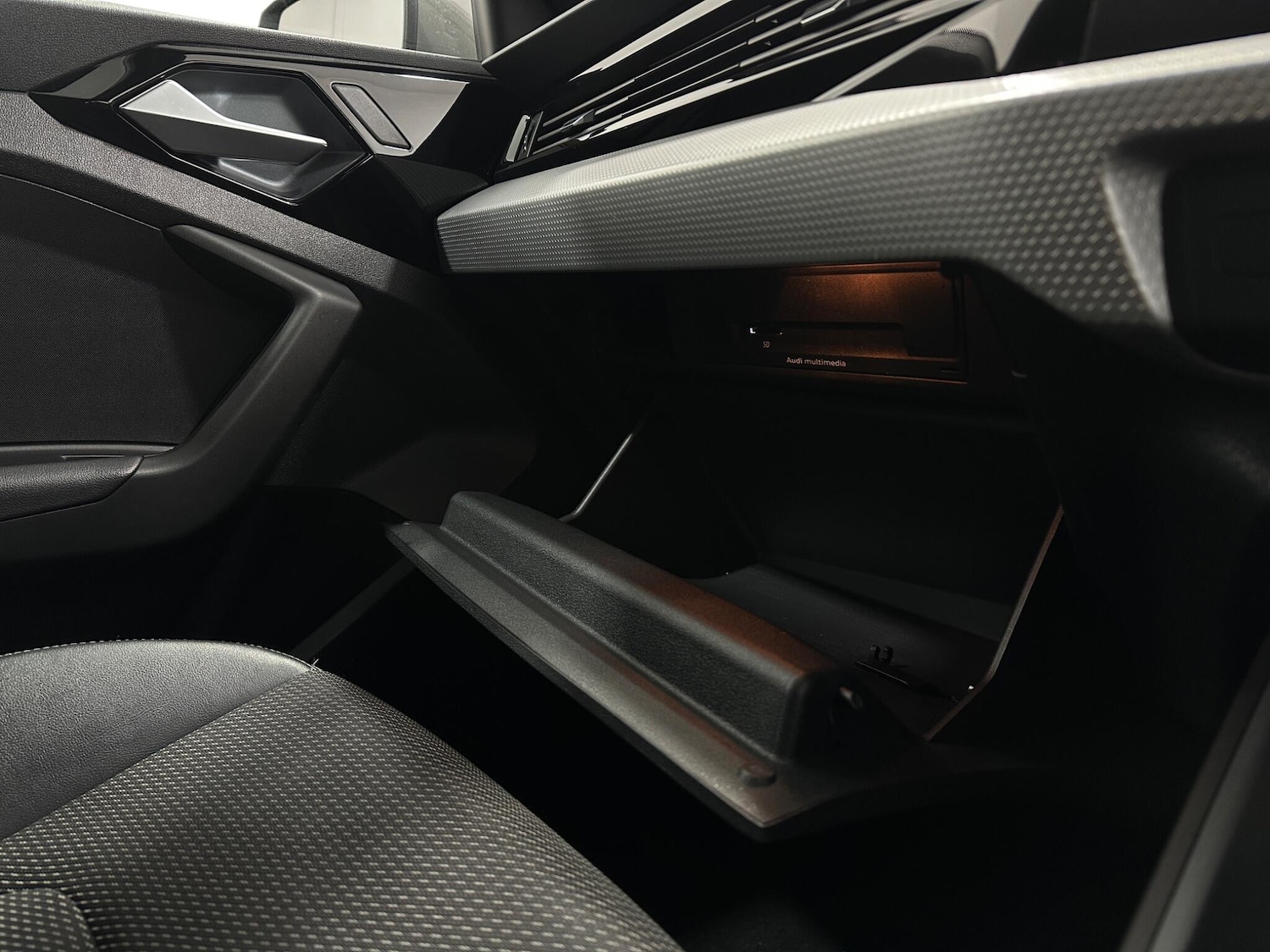 Used Audi A1 for sale - 78135547: Photo 26