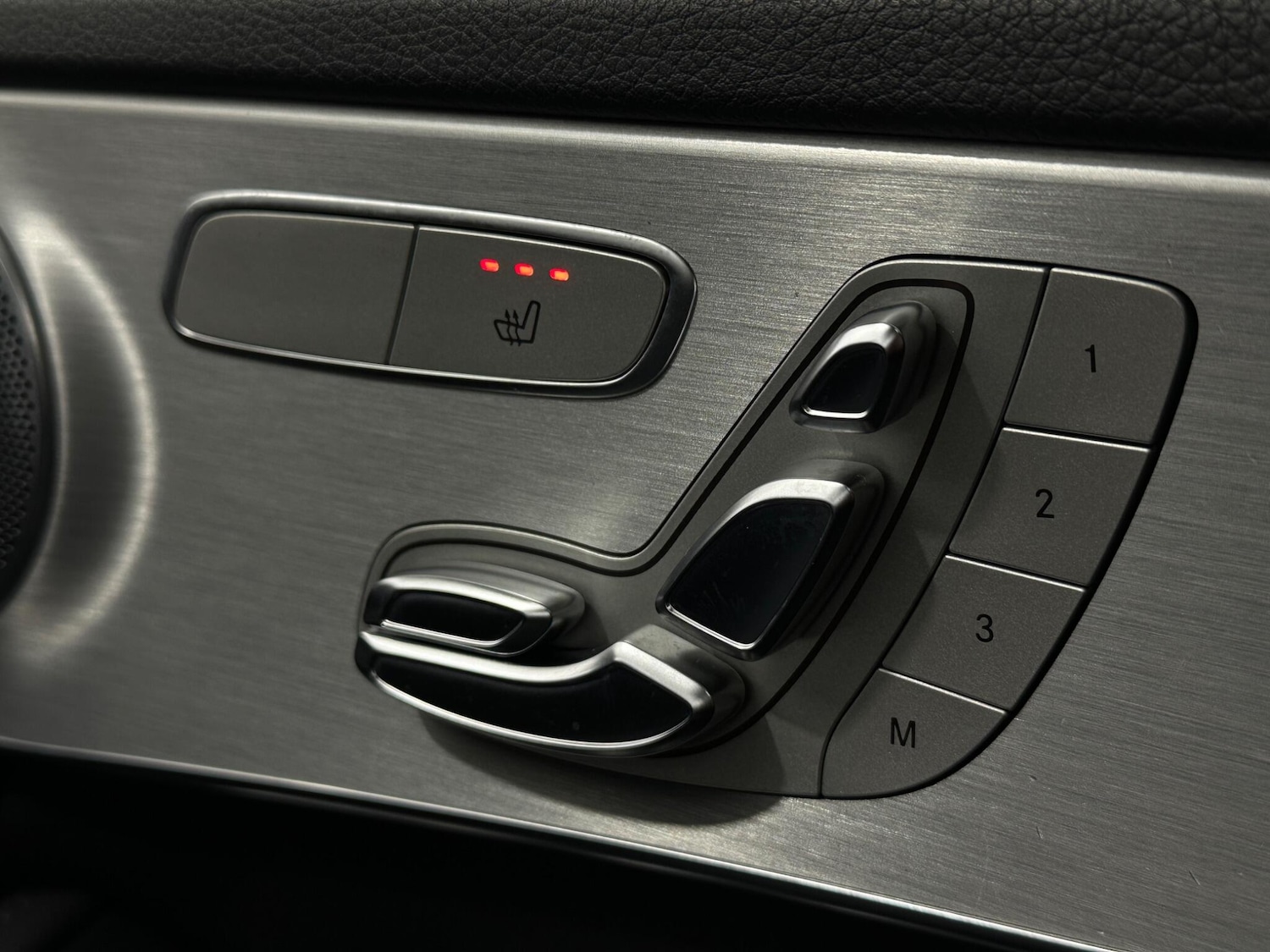 Used Mercedes-Benz C Class 2016 for sale - 77143616: Photo 19