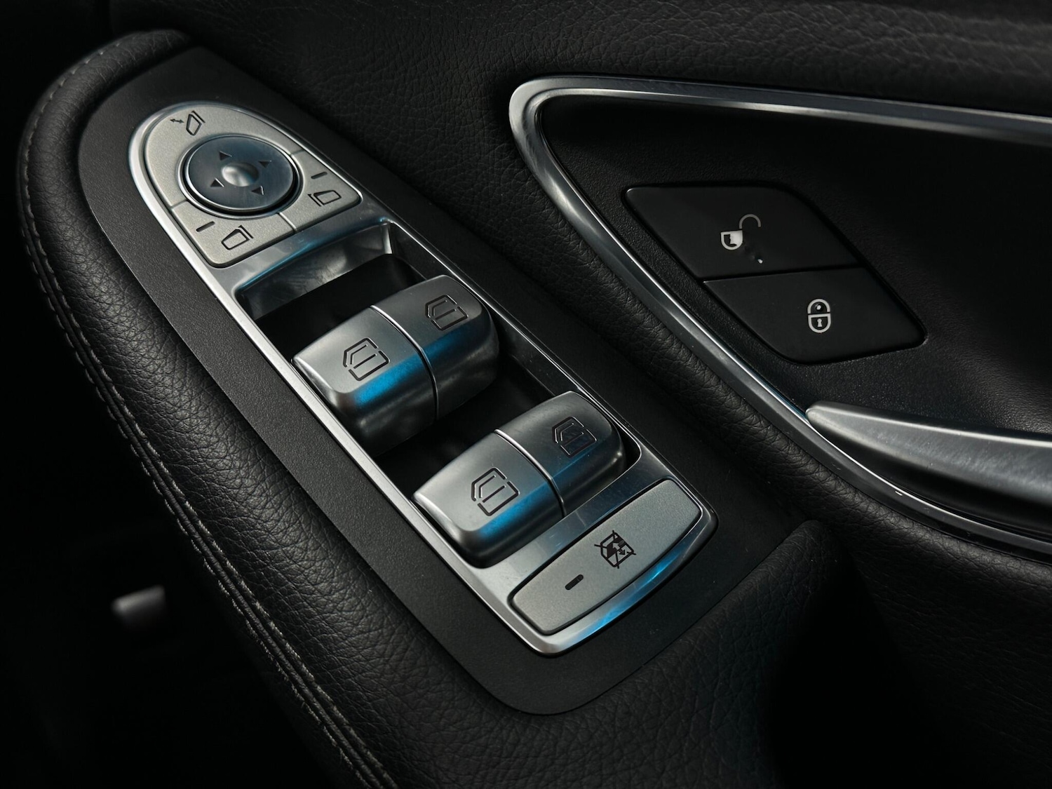 Used Mercedes-Benz C Class 2016 for sale - 77143616: Photo 20