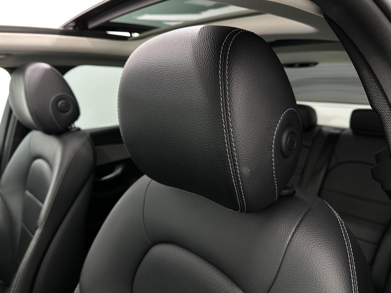 Used Mercedes-Benz C Class 2016 for sale - 77143616: Photo 38