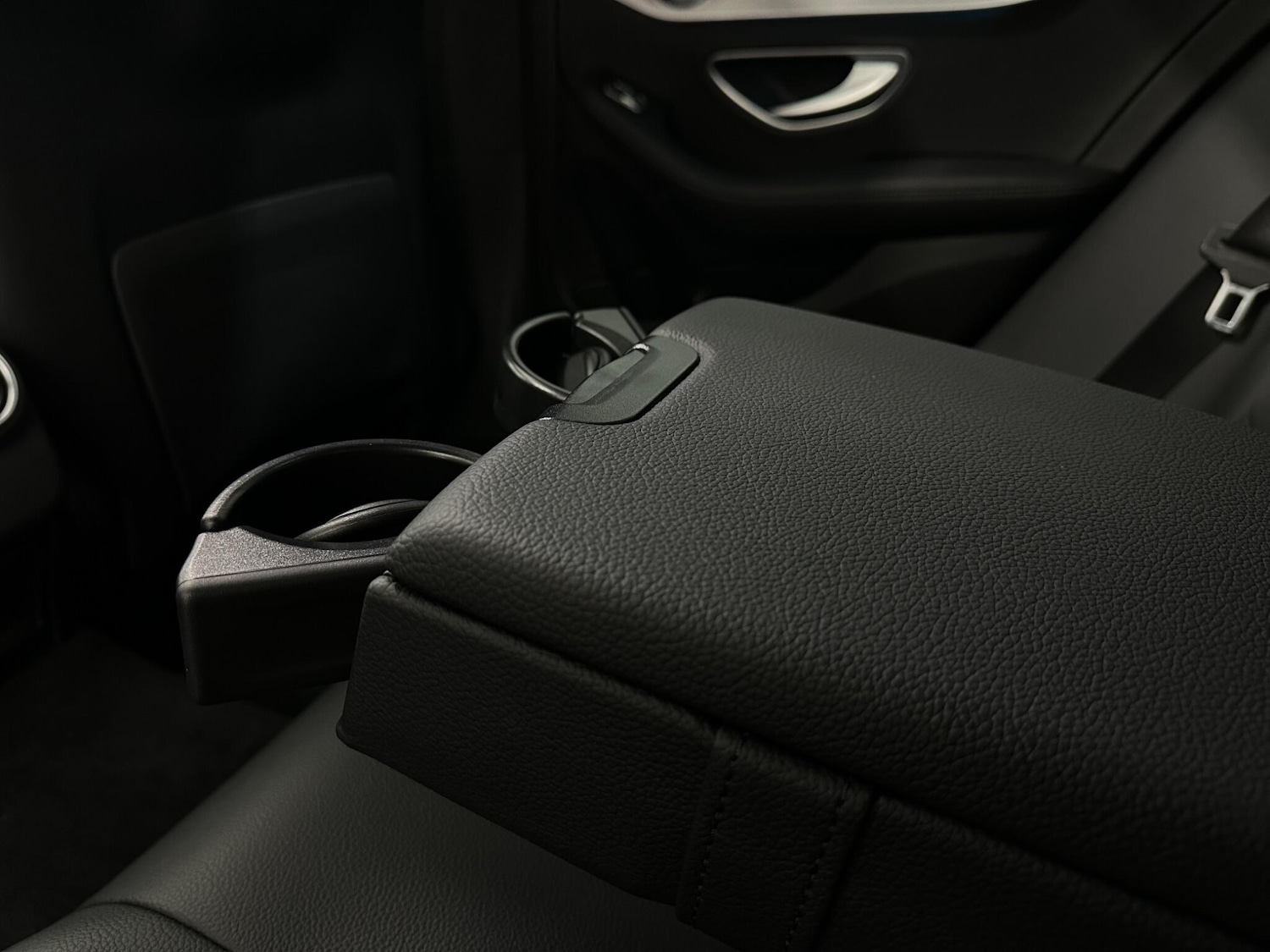 Used Mercedes-Benz C Class 2016 for sale - 77143616: Photo 42