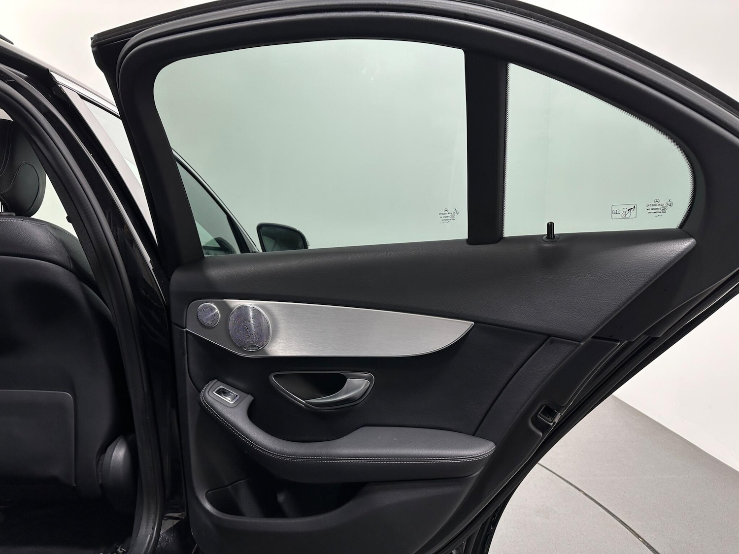 Used Mercedes-Benz C Class 2016 for sale - 77143616: Photo 46