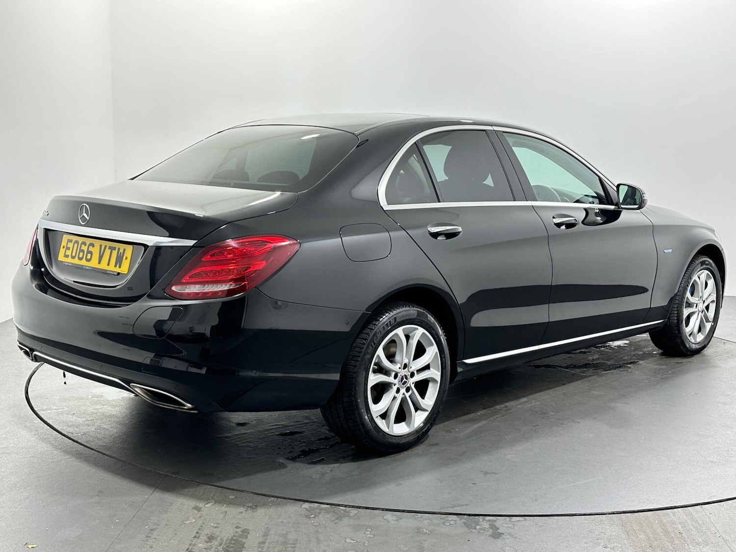 Used Mercedes-Benz C Class 2016 for sale - 77143616: Photo 8