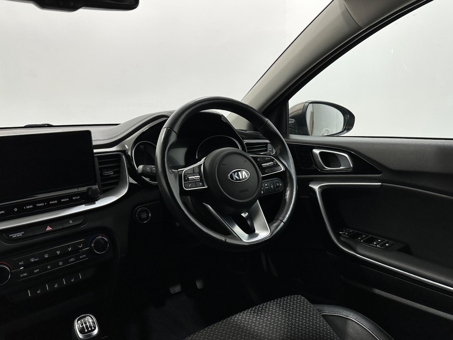 Used Kia XCeed 2020 for sale - 76878603: Photo 11