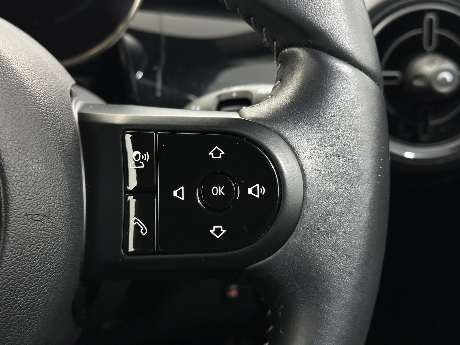 Used MINI Hatch 2021 for sale - 77049816: Photo 15