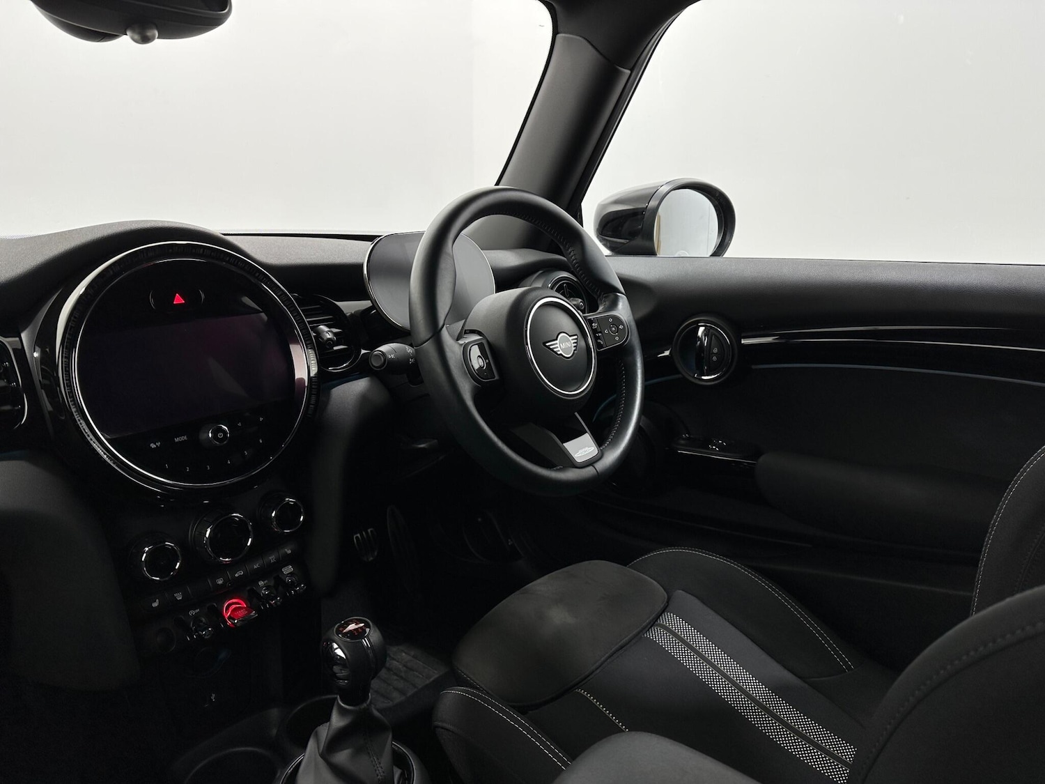 Used MINI Hatch 2021 for sale - 77049816: Photo 31