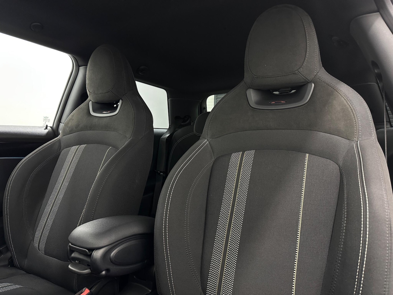 Used MINI Hatch 2021 for sale - 77049816: Photo 36