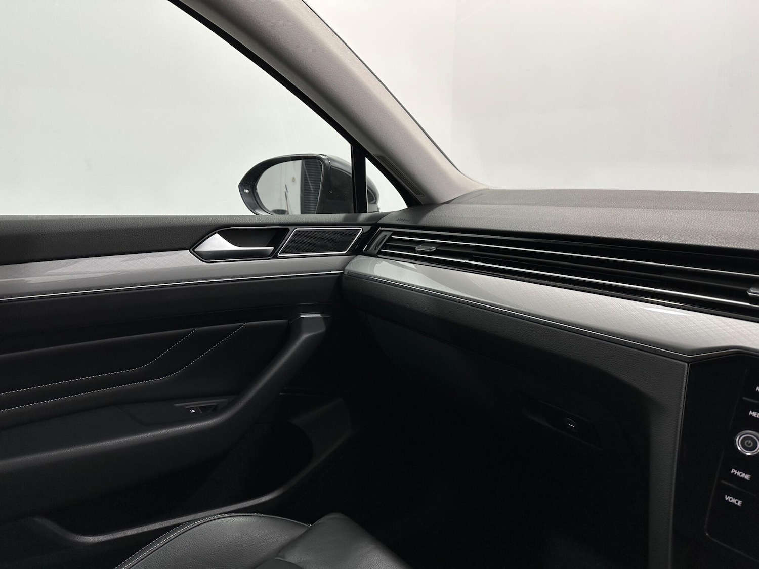 Used Volkswagen Passat 2021 for sale - 76878892: Photo 25