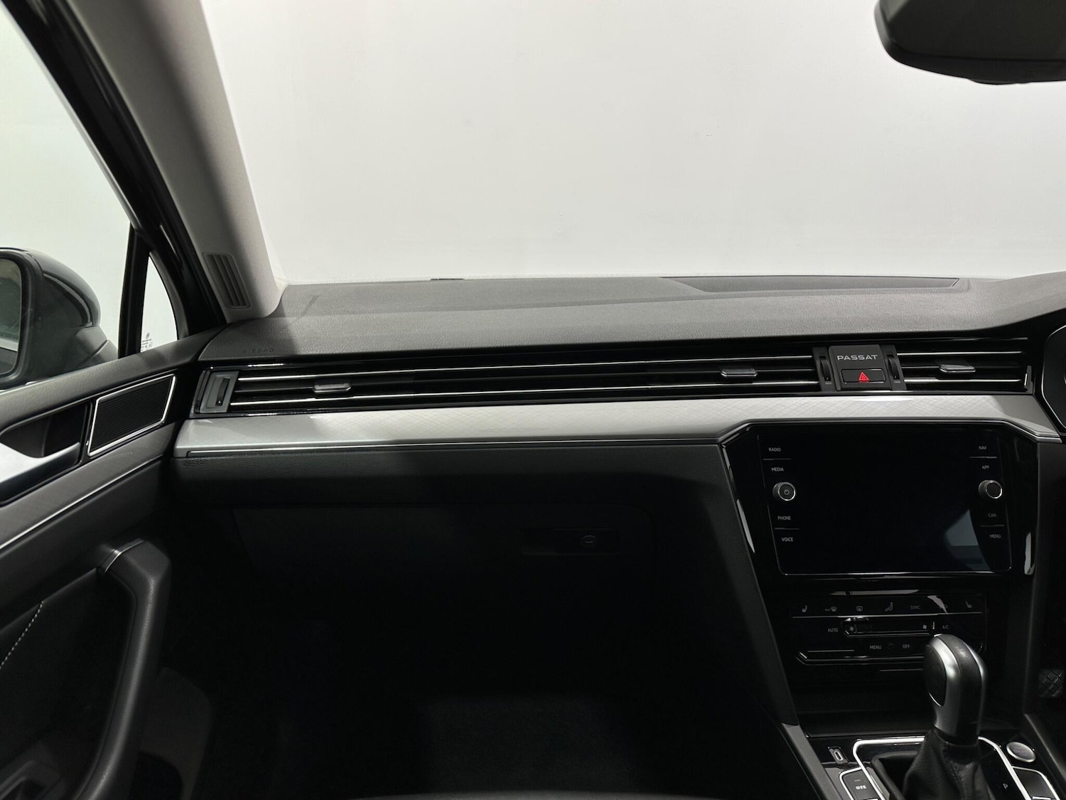 Used Volkswagen Passat 2021 for sale - 76878892: Photo 27