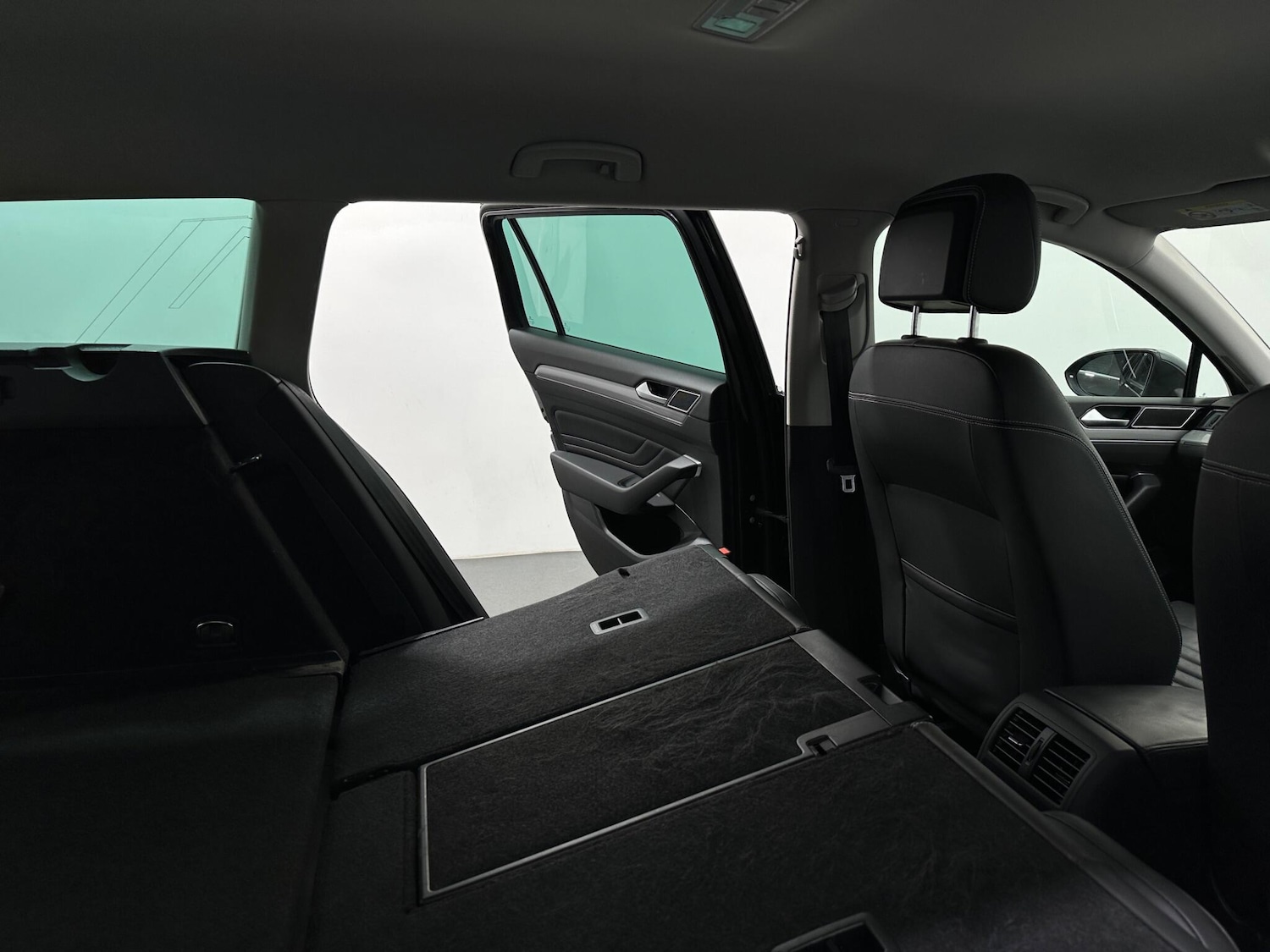 Used Volkswagen Passat 2021 for sale - 76878892: Photo 44