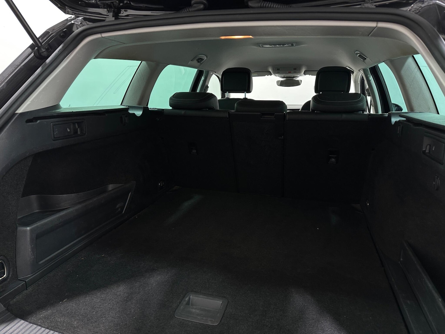 Used Volkswagen Passat 2021 for sale - 76878892: Photo 47