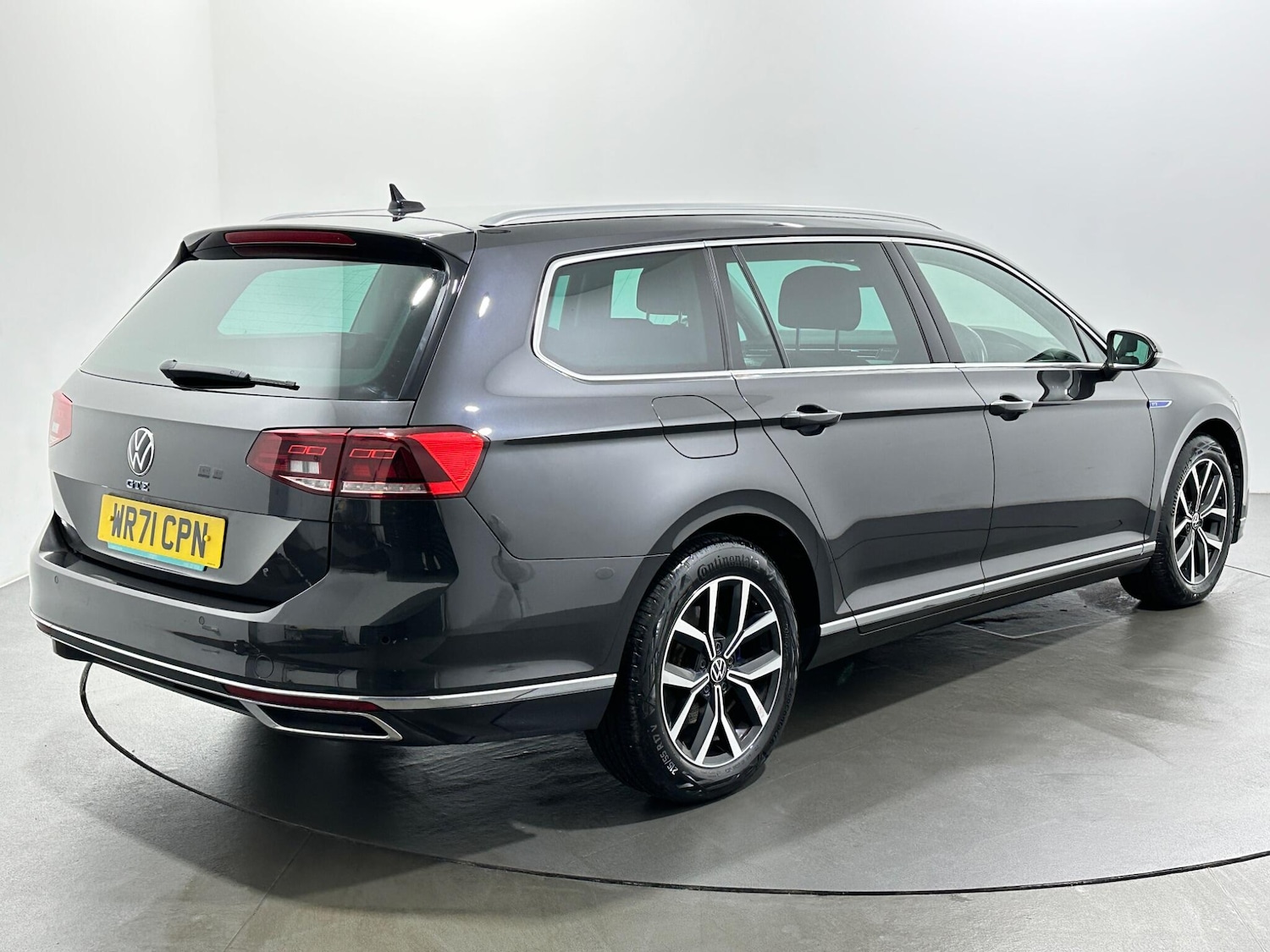 Used Volkswagen Passat 2021 for sale - 76878892: Photo 8