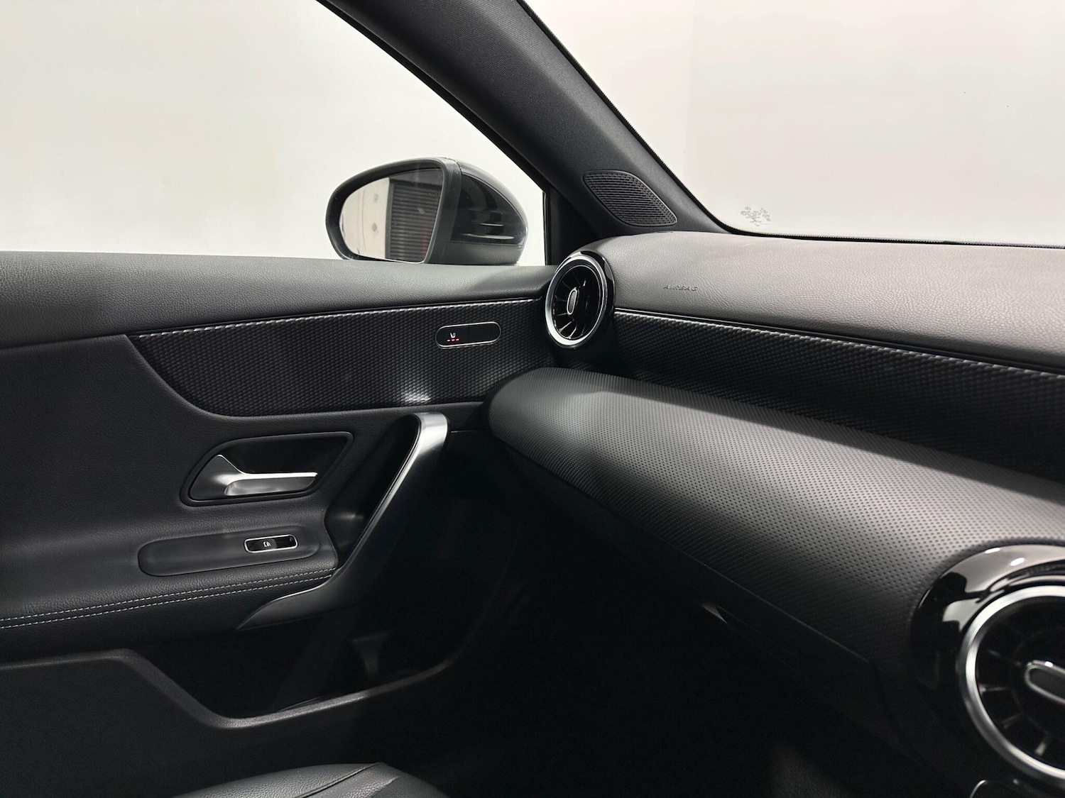 Used Mercedes-Benz A-Class 2022 for sale - 77737398: Photo 28