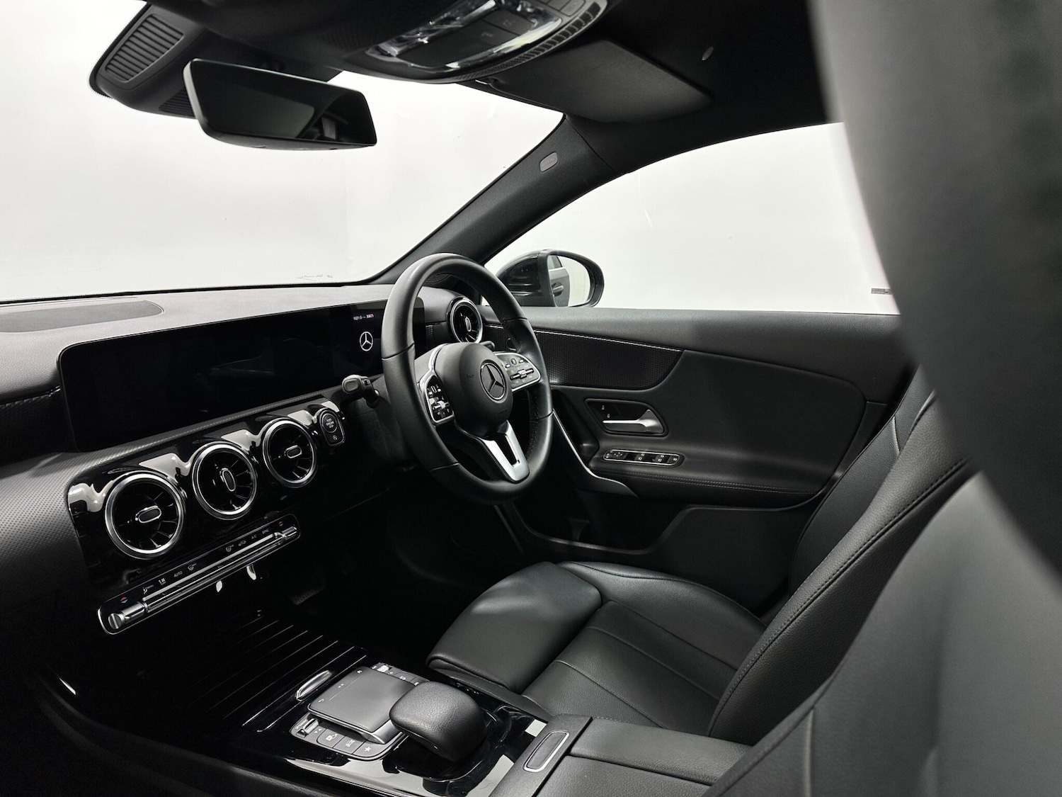 Used Mercedes-Benz A-Class 2022 for sale - 77737398: Photo 31