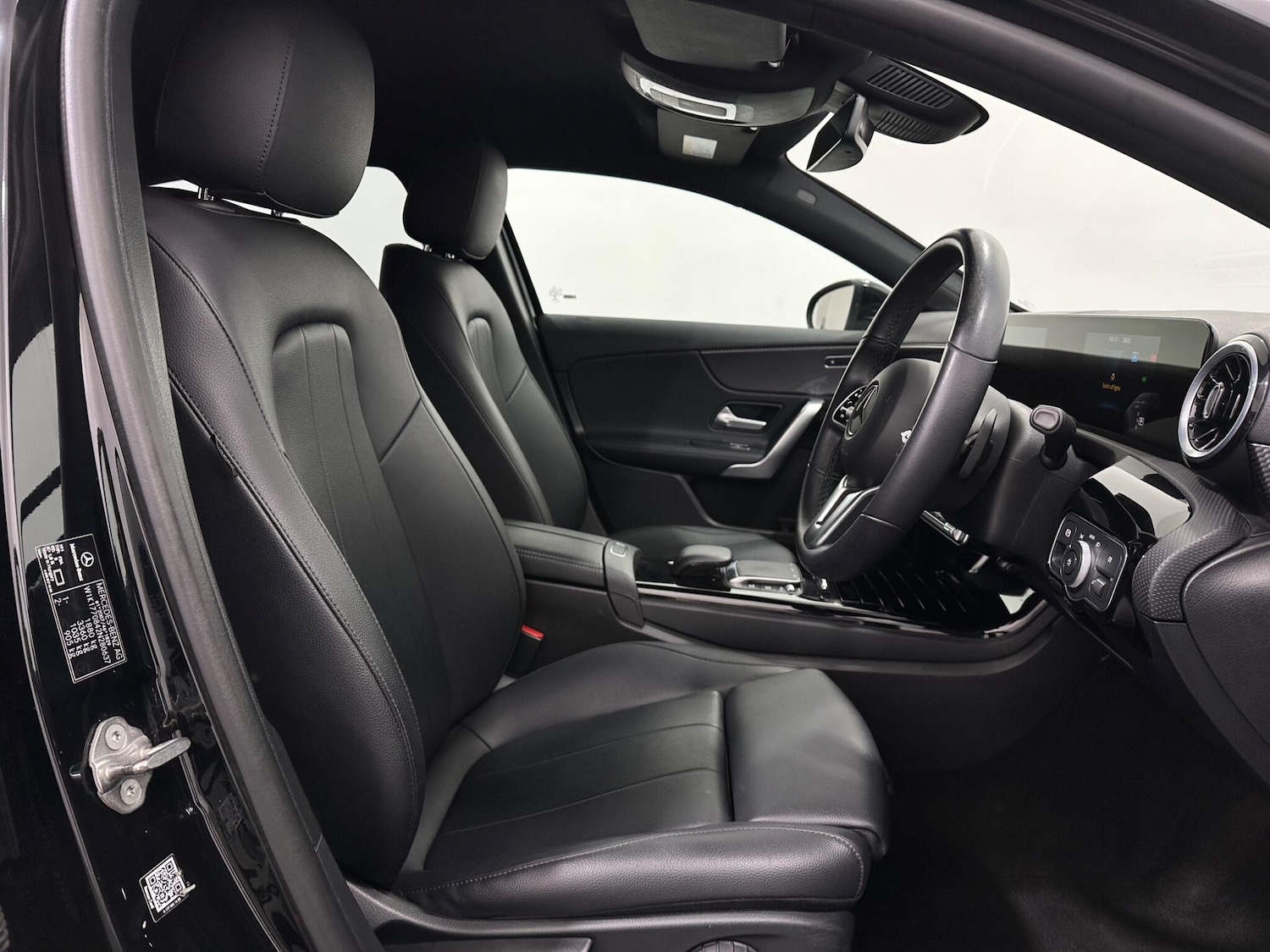 Used Mercedes-Benz A-Class 2022 for sale - 77737398: Photo 32