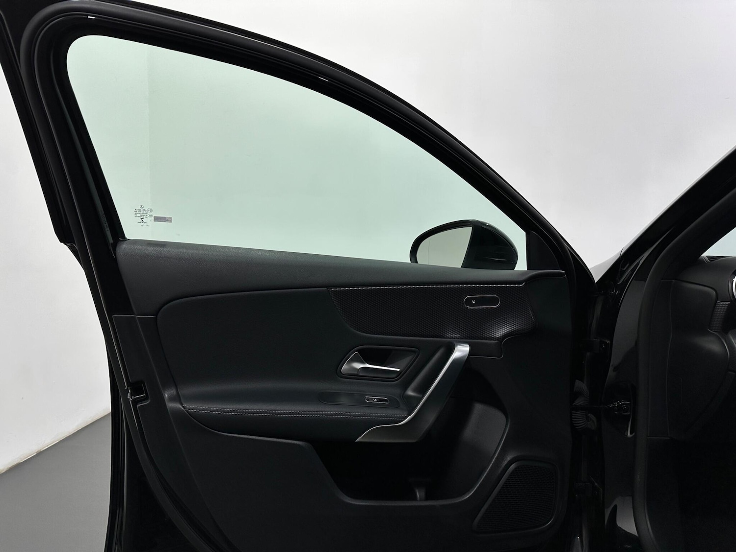 Used Mercedes-Benz A-Class 2022 for sale - 77737398: Photo 39