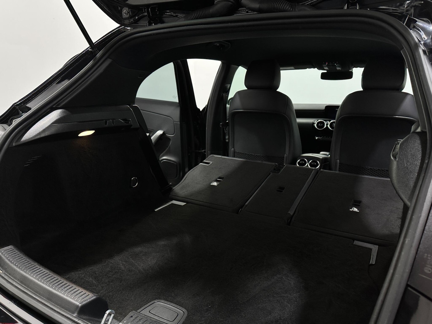 Used Mercedes-Benz A-Class 2022 for sale - 77737398: Photo 47