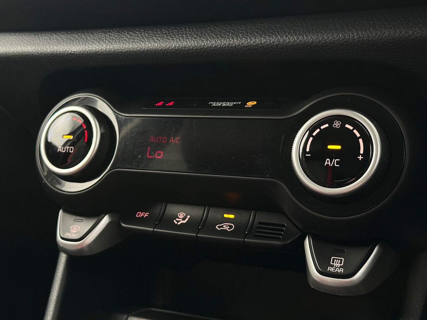 Used Kia Picanto 2021 for sale - 76878674: Photo 15