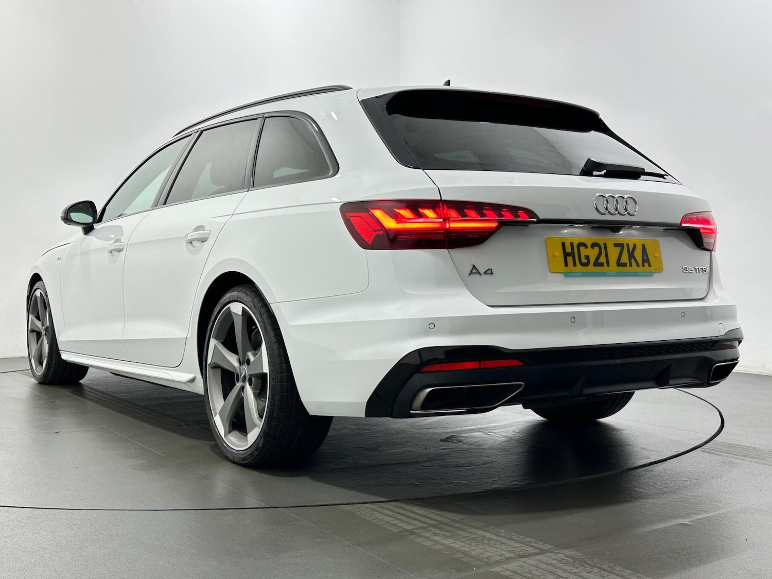 Used Audi A4 2021 for sale - 76965548: Photo 50