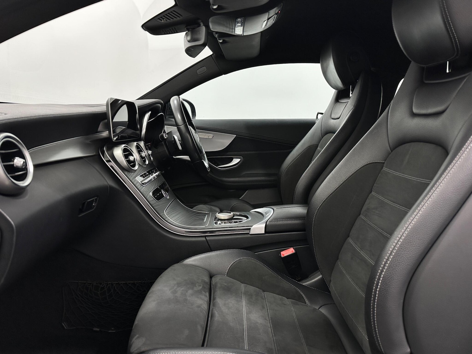 Used Mercedes-Benz C Class 2019 for sale - 77626151: Photo 36