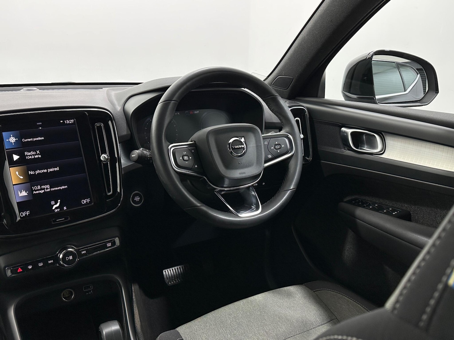 Used Volvo XC40 for sale - 77214997: Photo 11