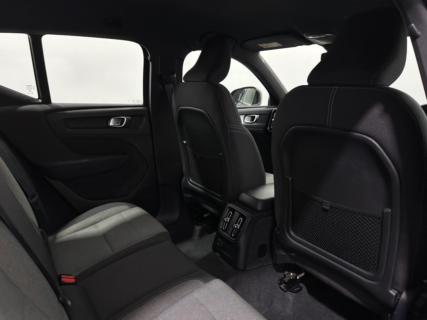 Used Volvo XC40 for sale - 77214997: Photo 37