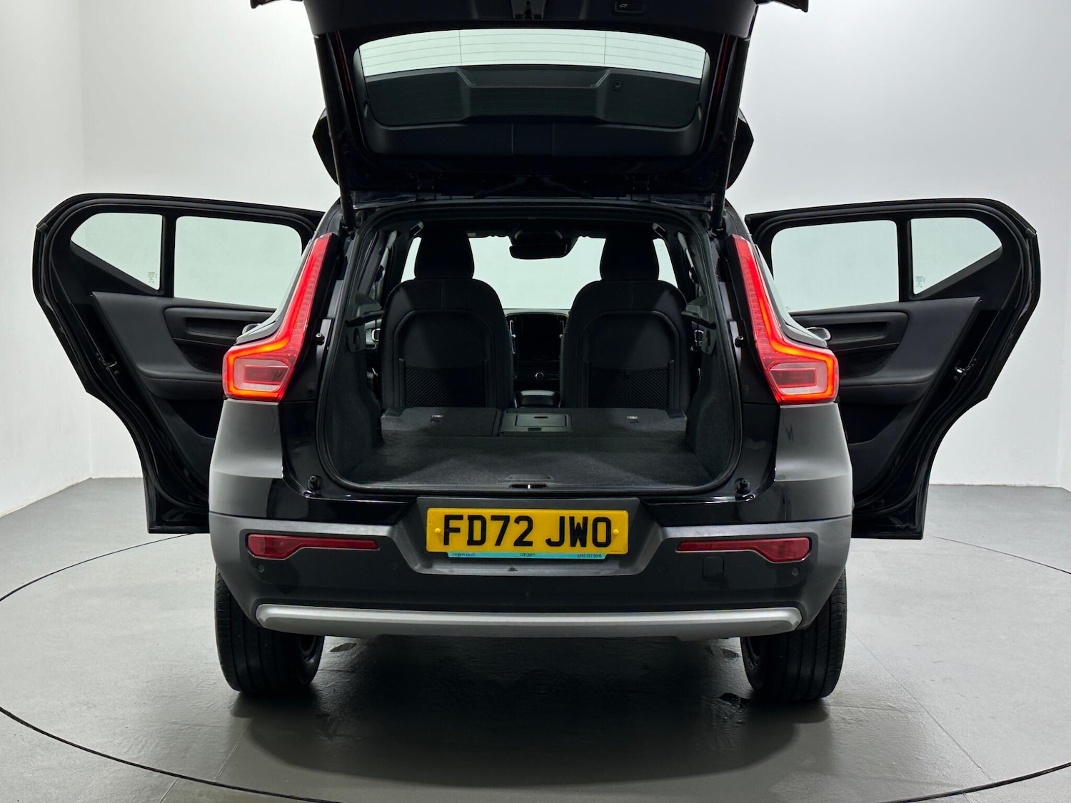 Used Volvo XC40 for sale - 77214997: Photo 40