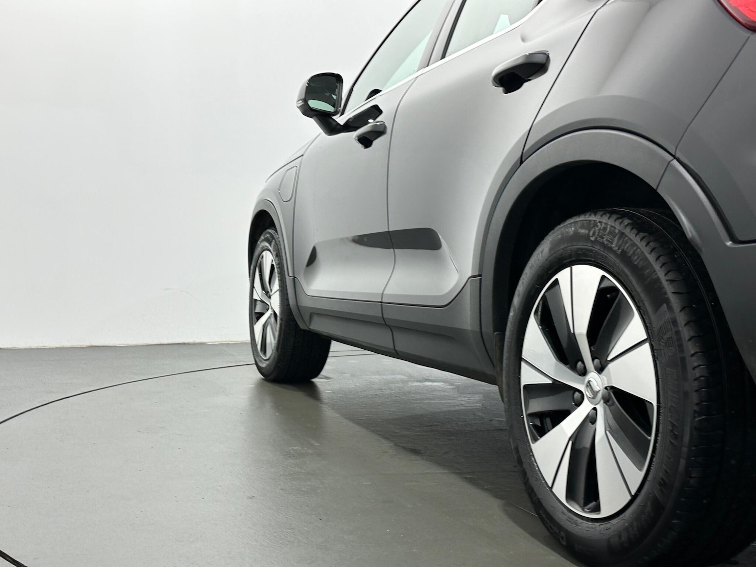 Used Volvo XC40 for sale - 77214997: Photo 46