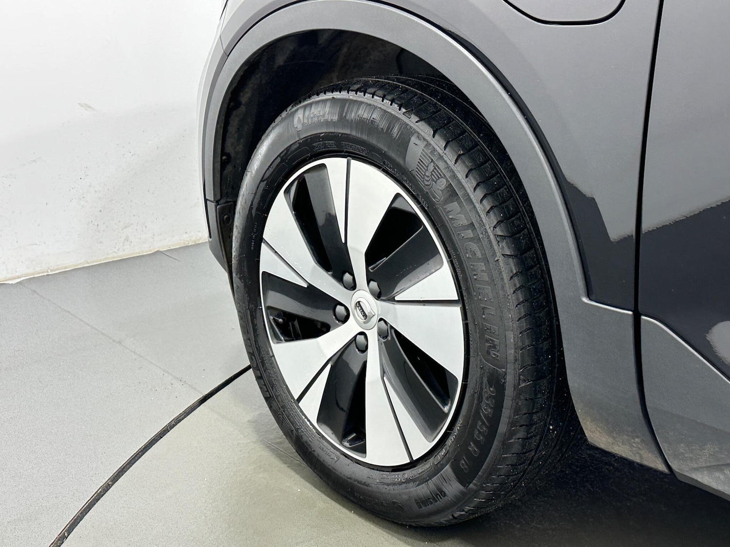 Used Volvo XC40 for sale - 77214997: Photo 47