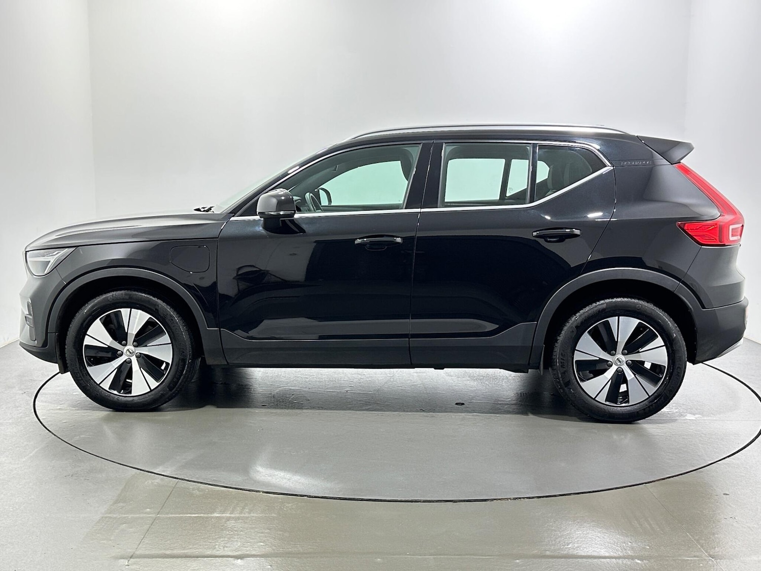 Used Volvo XC40 for sale - 77214997: Photo 5