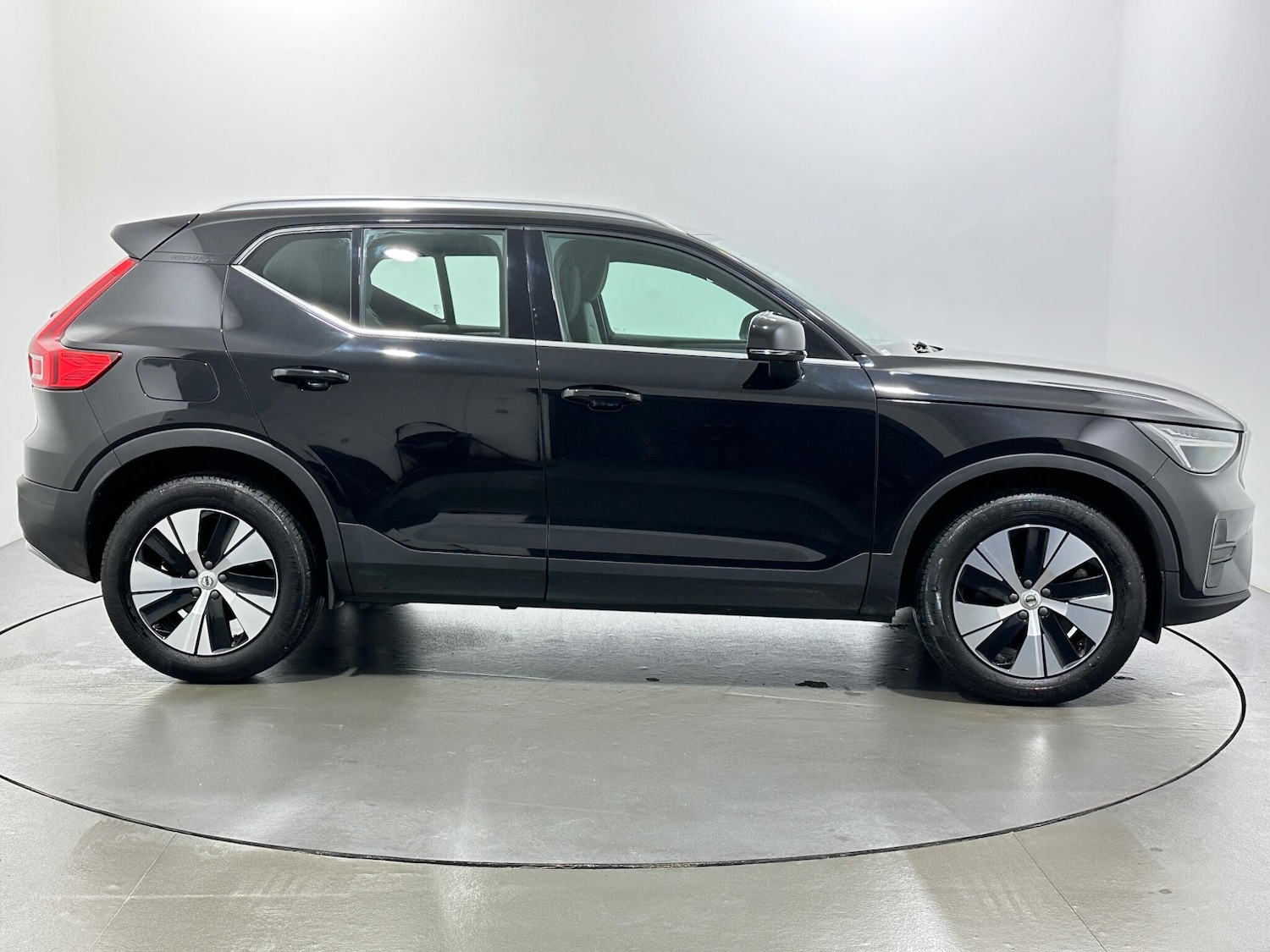 Used Volvo XC40 for sale - 77214997: Photo 9