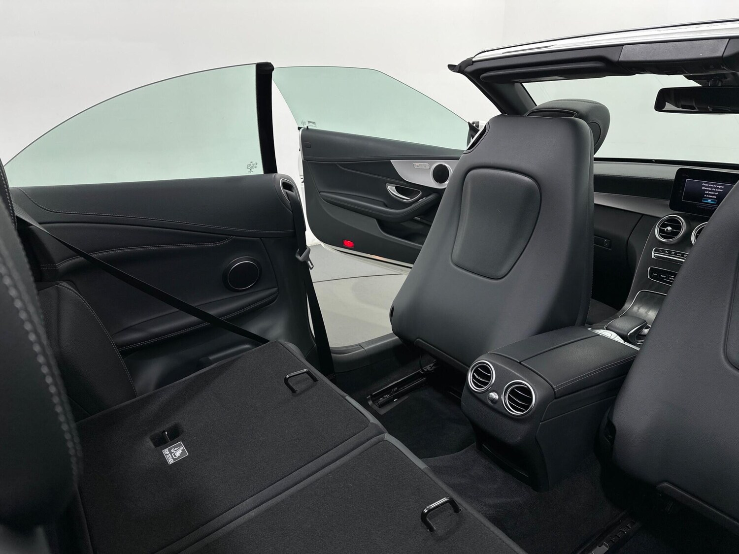 Used Mercedes-Benz C Class 2019 for sale - 77479465: Photo 44