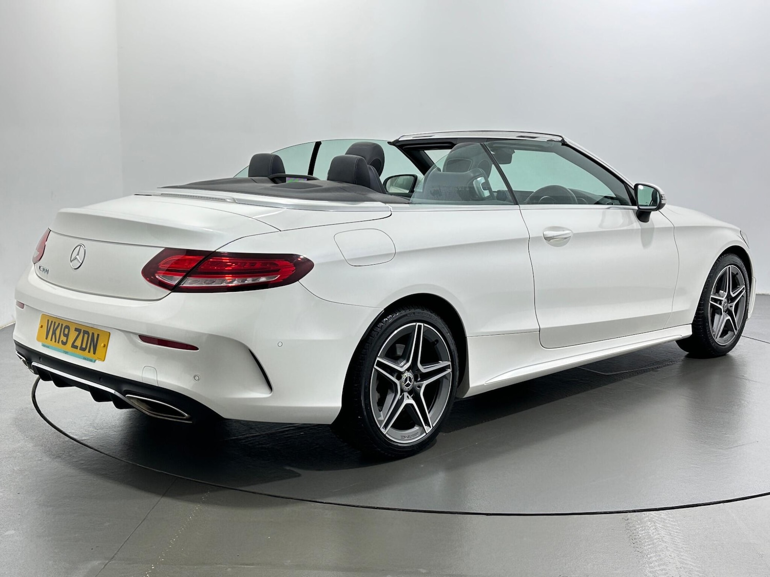 Used Mercedes-Benz C Class 2019 for sale - 77479465: Photo 8