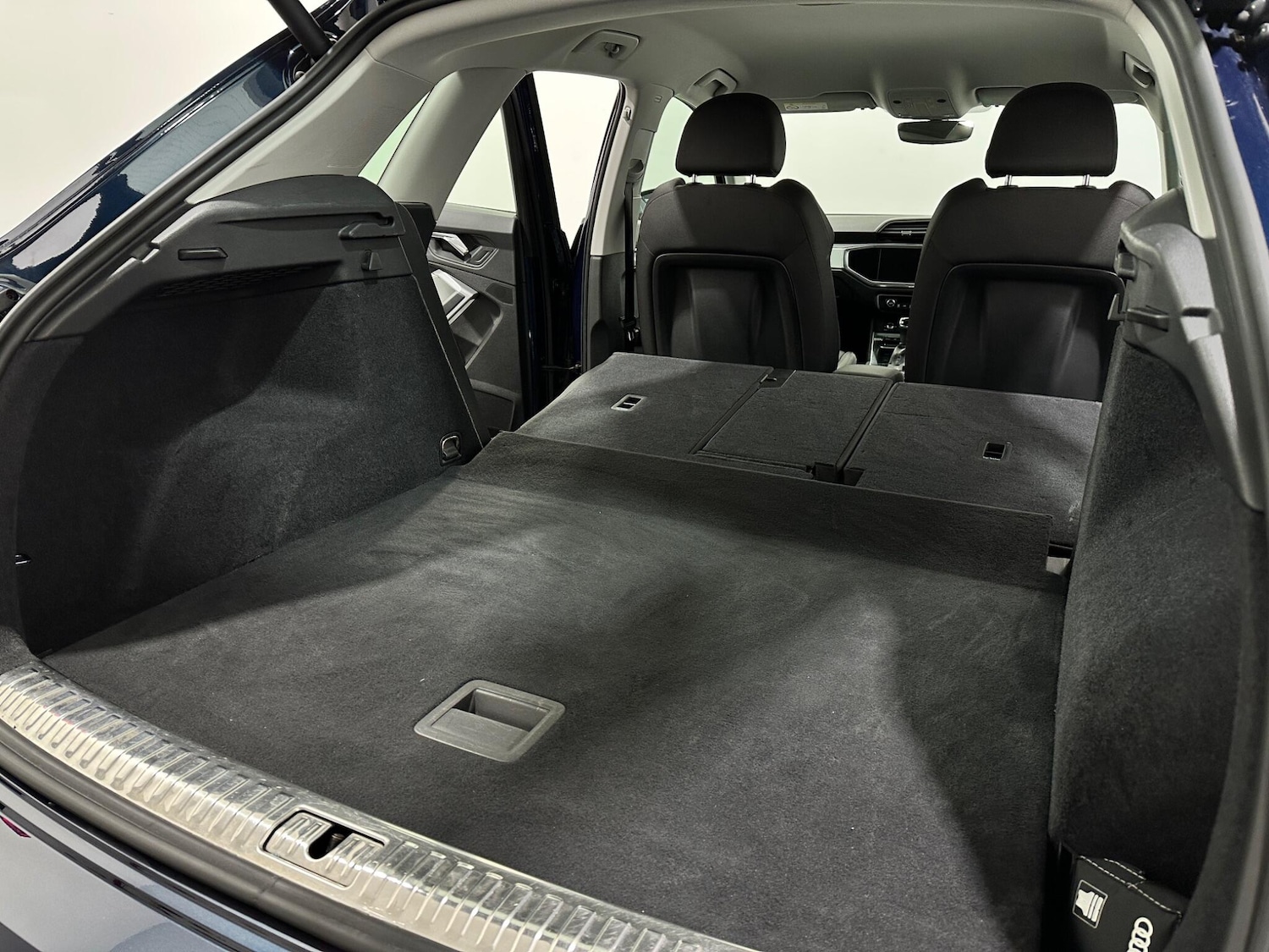 Used Audi Q3 2019 for sale - 77645928: Photo 44