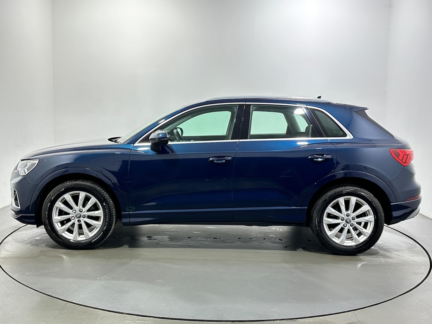 Used Audi Q3 2019 for sale - 77645928: Photo 5