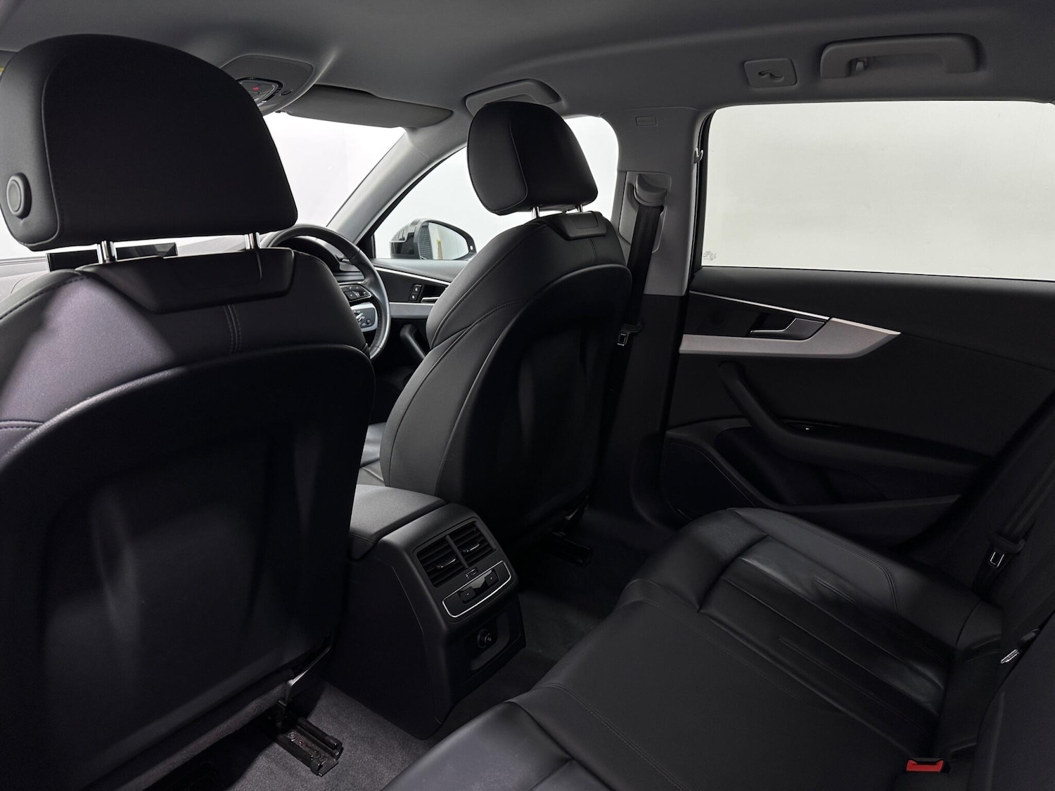 Used Audi A4 Avant for sale - 77994314: Photo 36