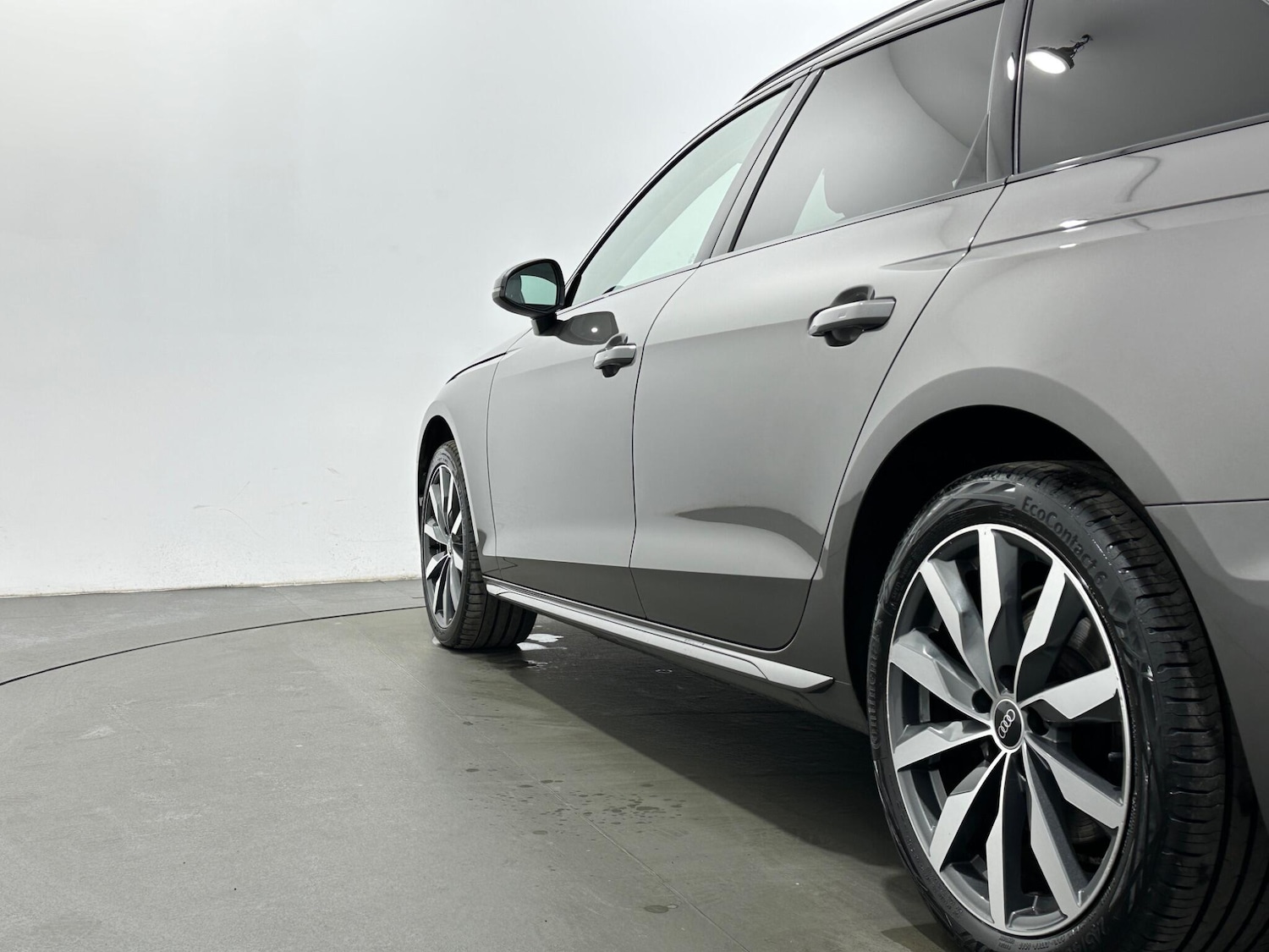 Used Audi A4 Avant for sale - 77994314: Photo 48