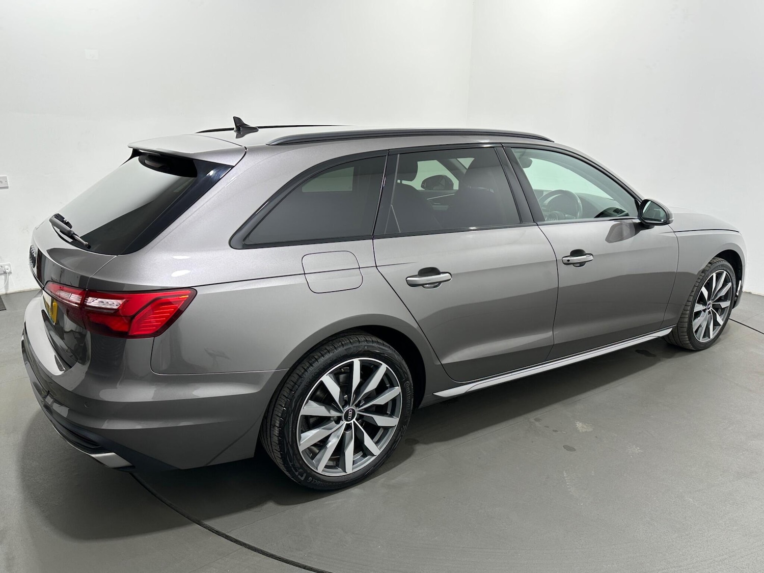 Used Audi A4 Avant for sale - 77994314: Photo 50