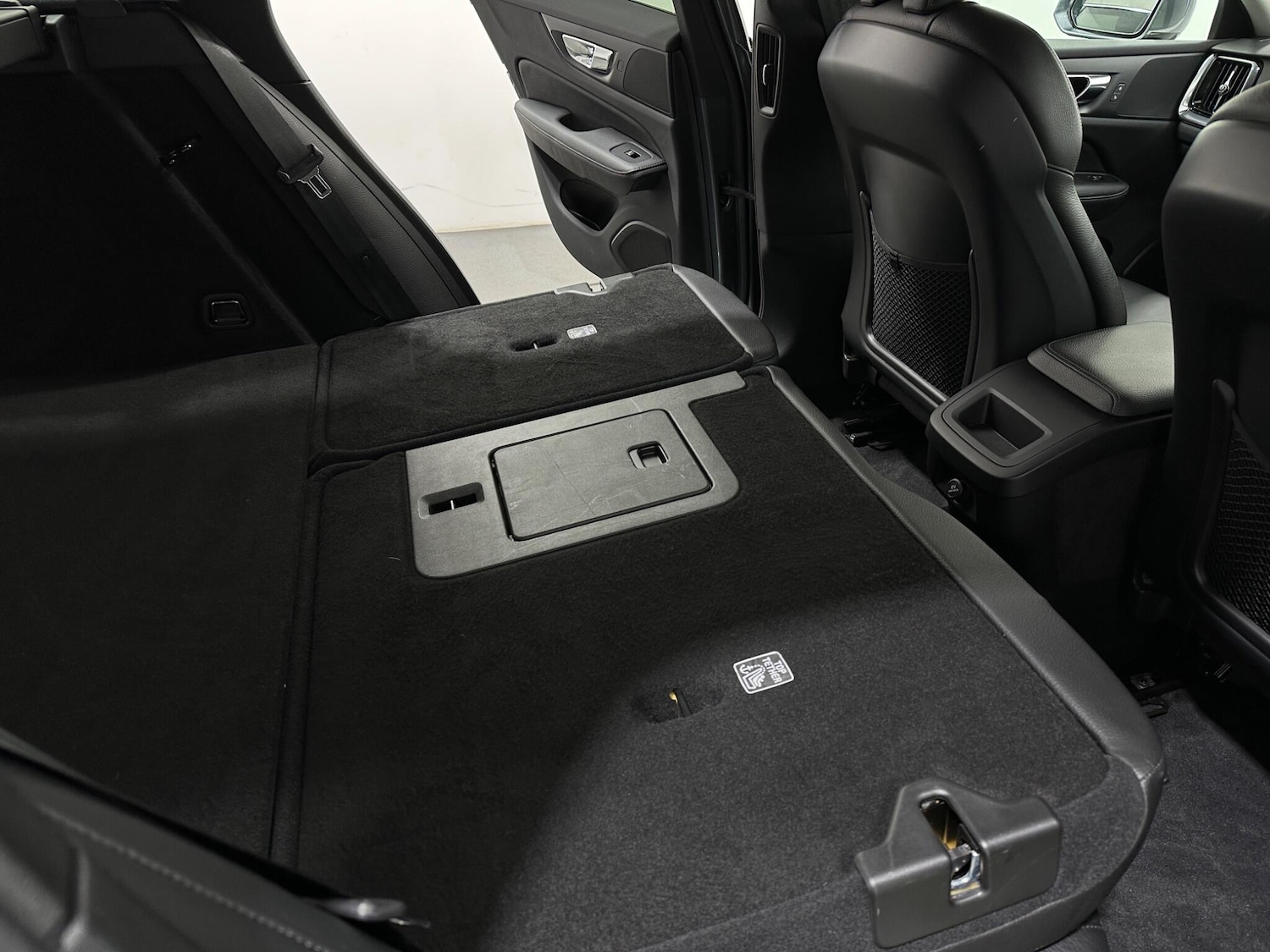 Used Volvo V60 2018 for sale - 77202721: Photo 43