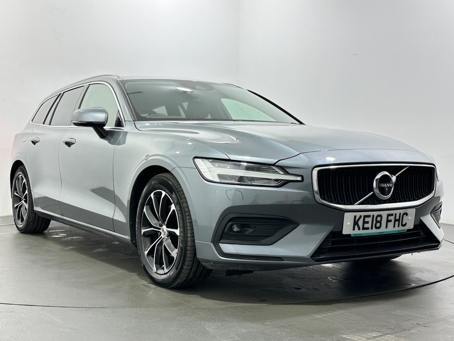 Used Volvo V60 2018 for sale - 77202721: Photo 50