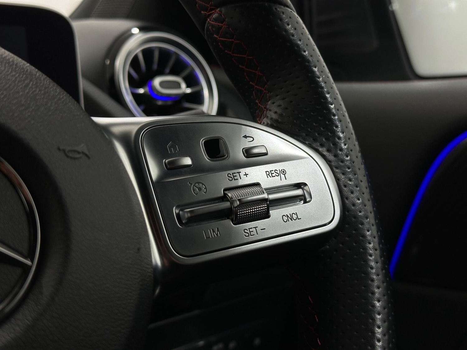 Used Mercedes-Benz B Class 2019 for sale - 76878979: Photo 15