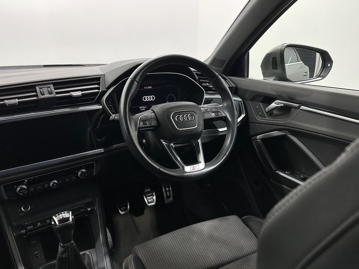 Used Audi Q3 2020 for sale - 77156359: Photo 11