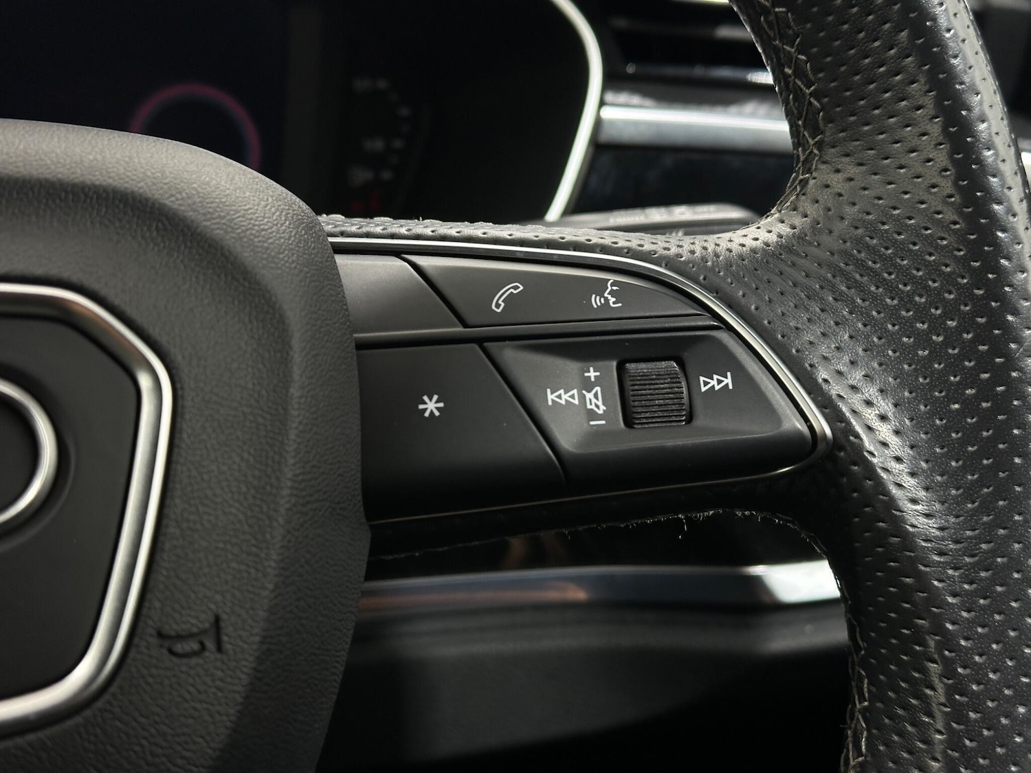 Used Audi Q3 2020 for sale - 77156359: Photo 14