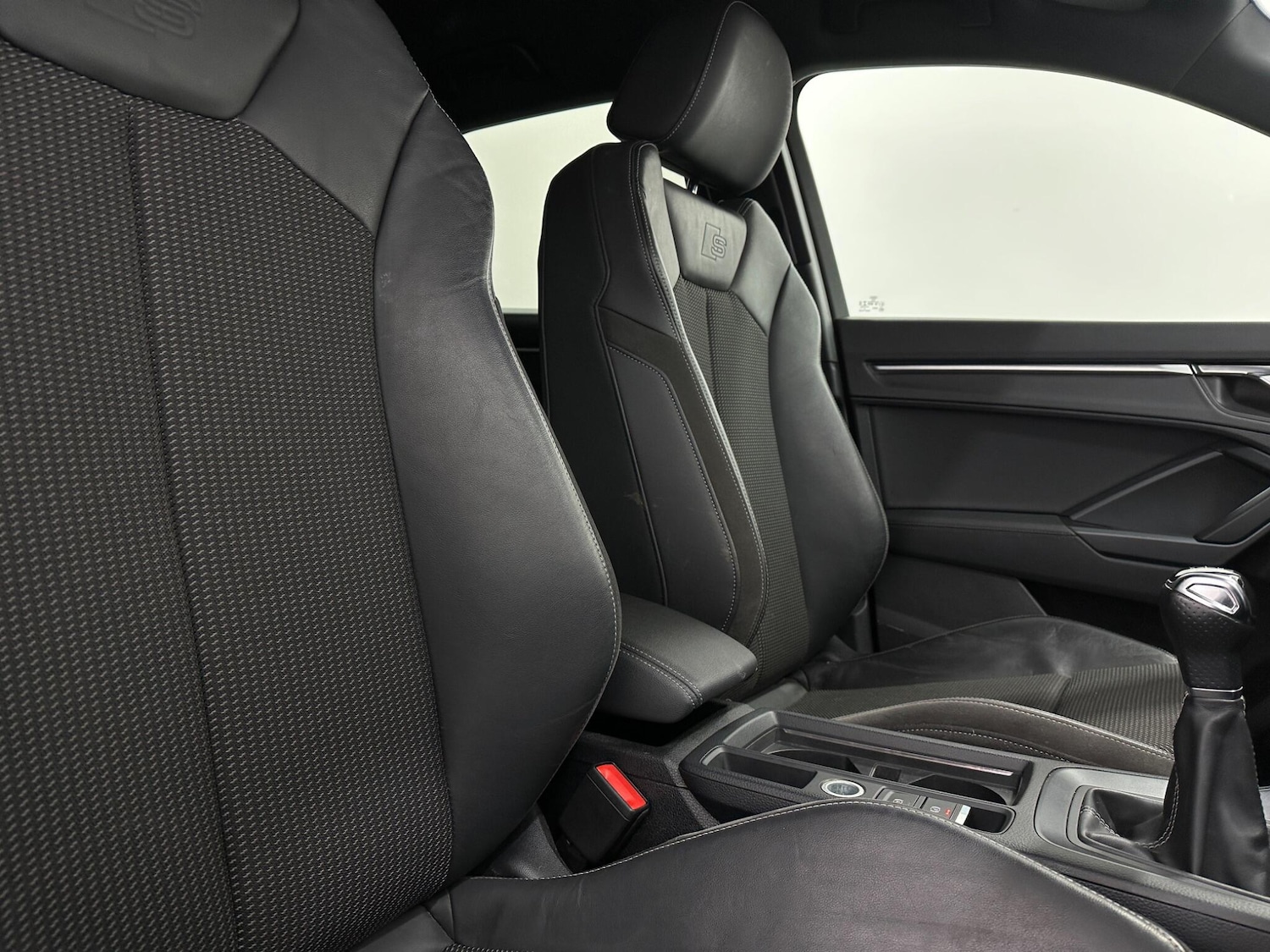 Used Audi Q3 2020 for sale - 77156359: Photo 30