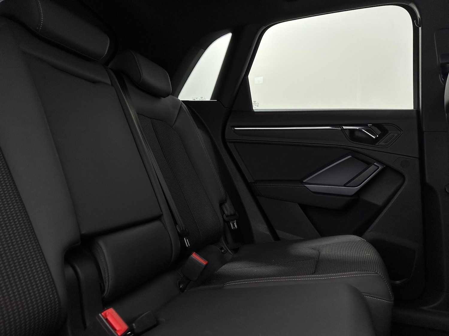 Used Audi Q3 2020 for sale - 77156359: Photo 39