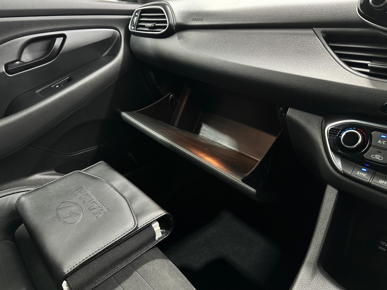 Used Hyundai i30 for sale - 77893135: Photo 28